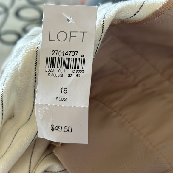 NWT Loft Plus Linen Blend Striped Shorts Size 16 - Picture 4 of 6